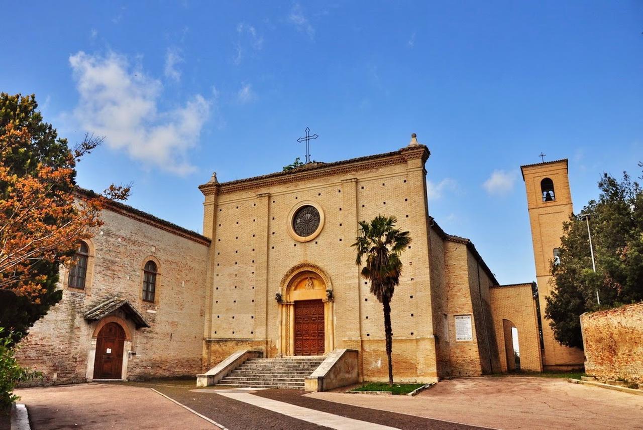 Agriturismo Cignale Penne エクステリア 写真